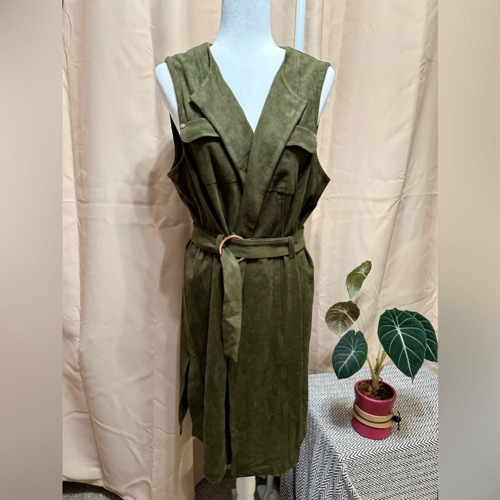 Chico's Olive Green Faux Suede Belted Longline Duster Vest - Size 2/Large - EUC - Picture 14 of 14